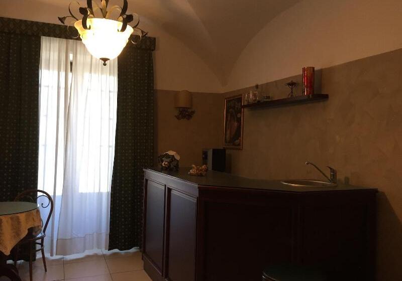 هتل Centrale Europa