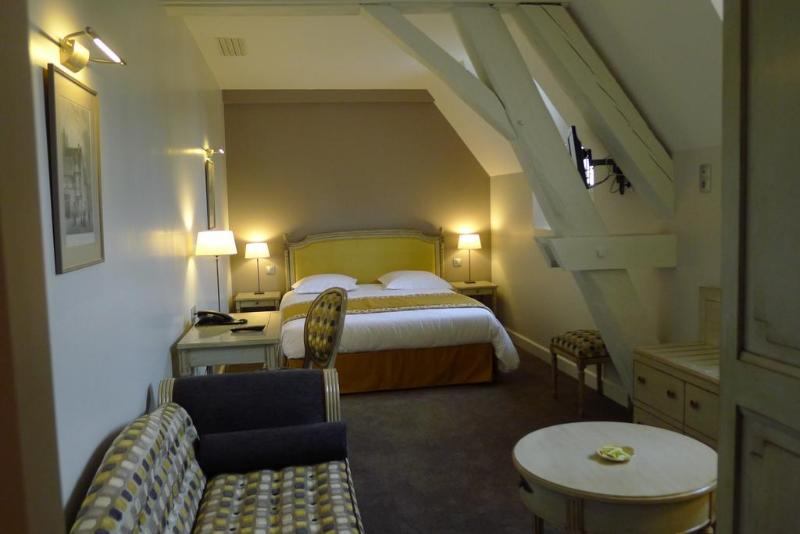 Отель Chateau Sainte Sabine