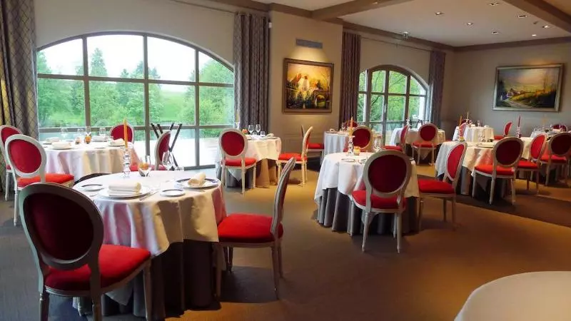 Отель Chateau Sainte Sabine