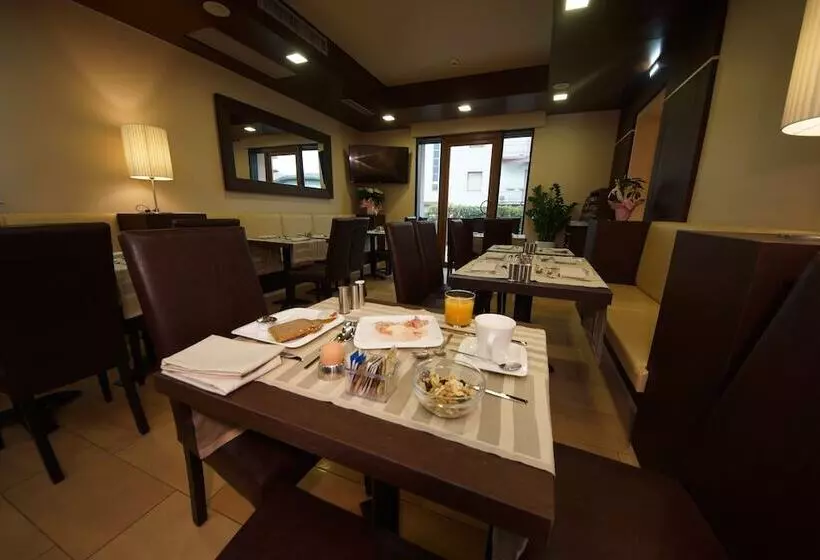 בית מלון כפרי Clarin 14 By Dori