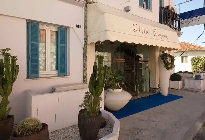 호텔 De Charme Regency