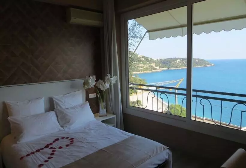 호텔 De Charme Regency