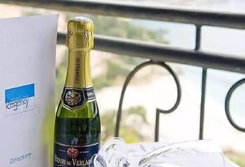 호텔 De Charme Regency