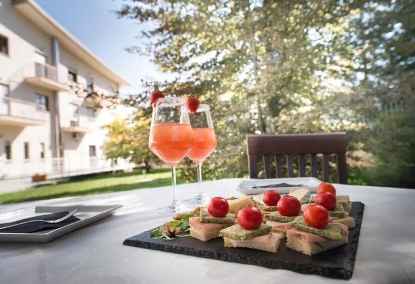 Отель Draconerium