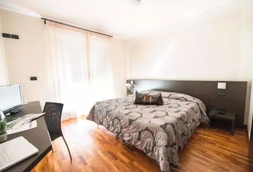 Отель Draconerium