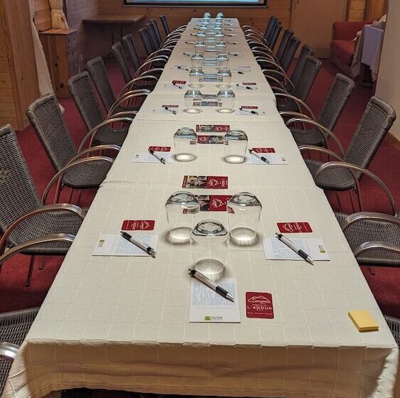 Отель Domaine De L Adoux