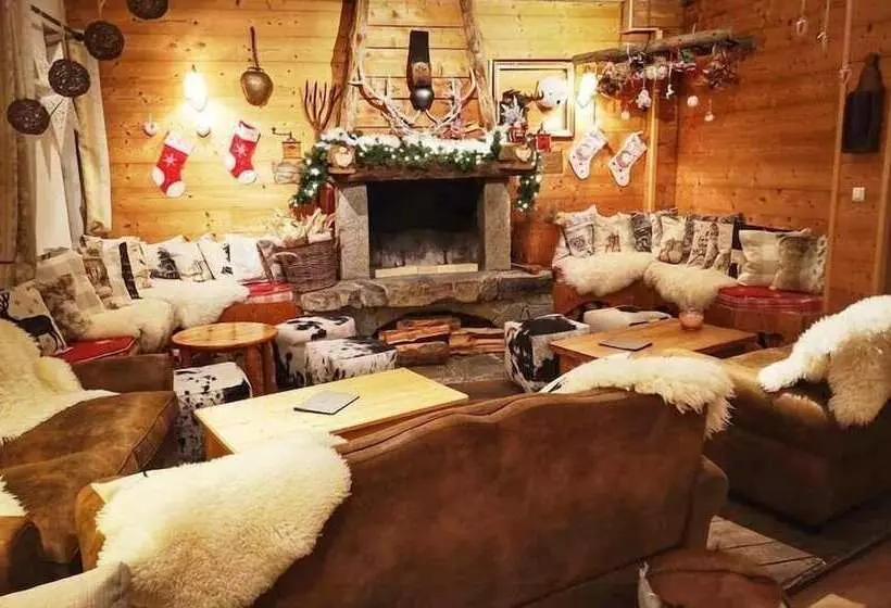 فندق Domaine De L Adoux