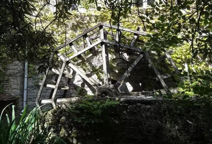 Отель Hôtel & Restaurant Le Moulin De Chaméron, The Originals Relais