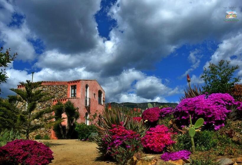 فندق La Corte Rosada