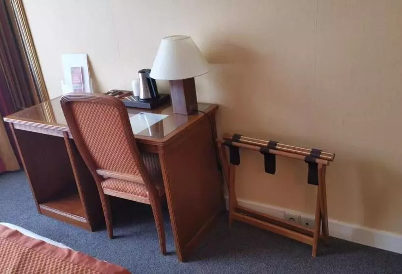 酒店 Le Grand Monarque