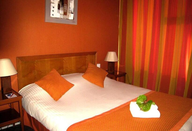 Отель Le Grand Monarque