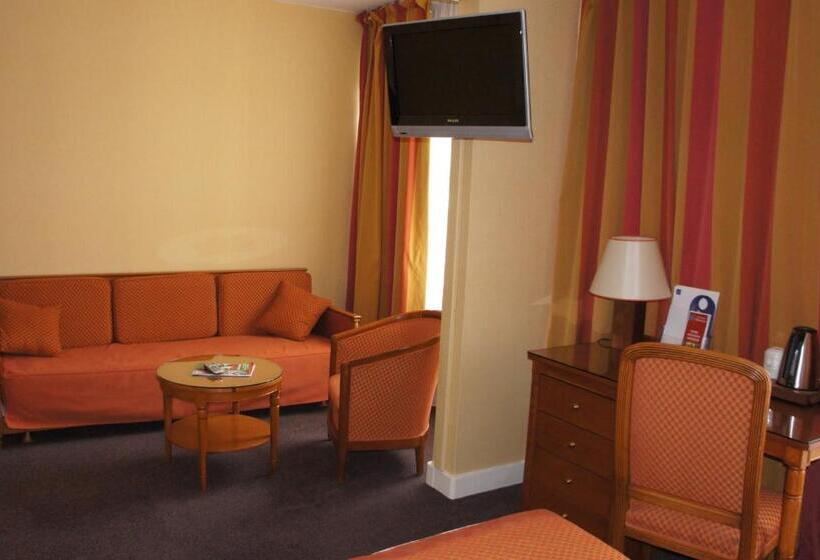 Отель Le Grand Monarque