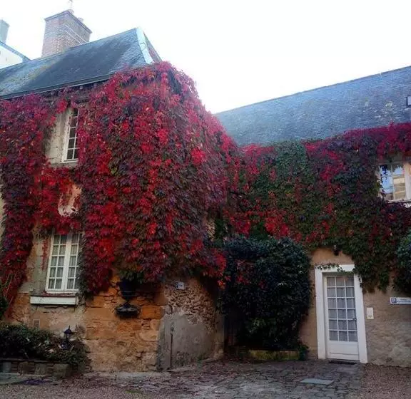 Hotel Hôtellerie De Charme Le Relais Cicero Hôtel Jardin Calme Verdure Centre