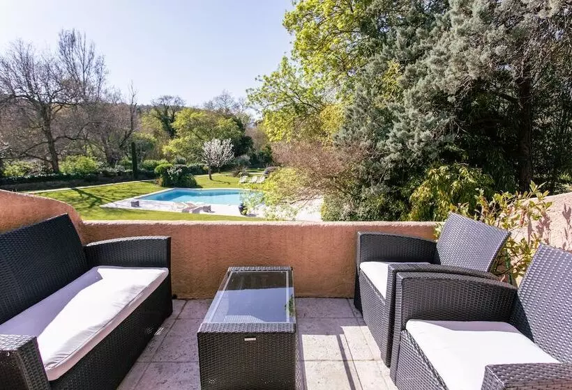 酒店 Le Verger Maelvi