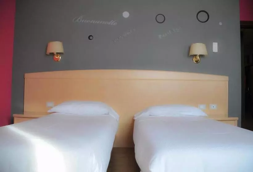 Отель Marco Effe