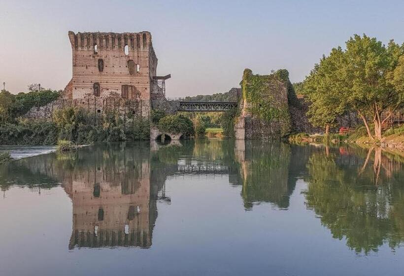 فندق Nuova Barcaccia