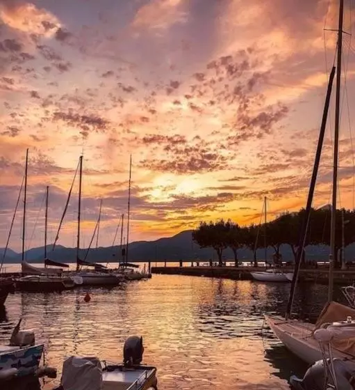 בית מלון כפרי Nuova Barcaccia