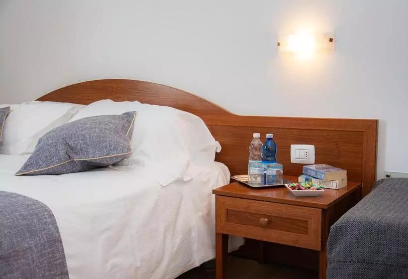 בית מלון כפרי Nuova Barcaccia