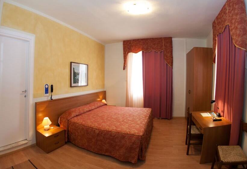 בית מלון כפרי Pinamonte