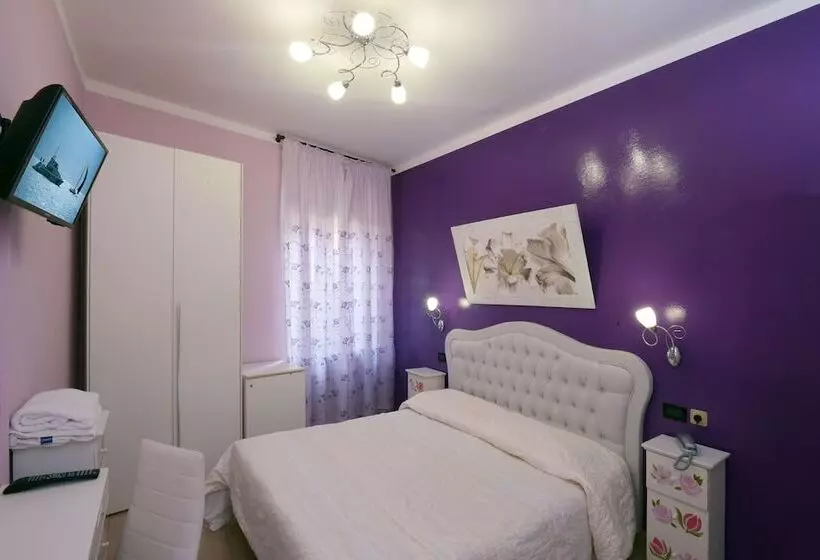 ホテル Ristorante Commercio