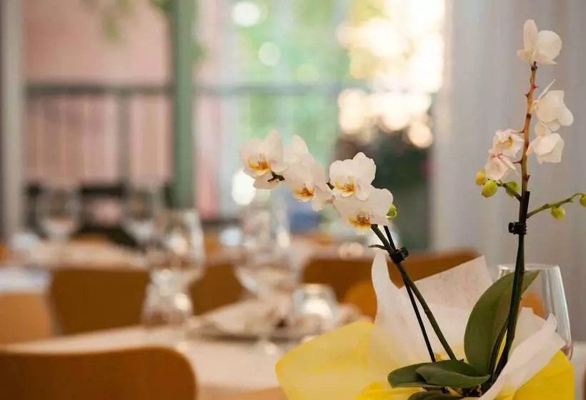 هتل Rosanna 3 Stelle Superior