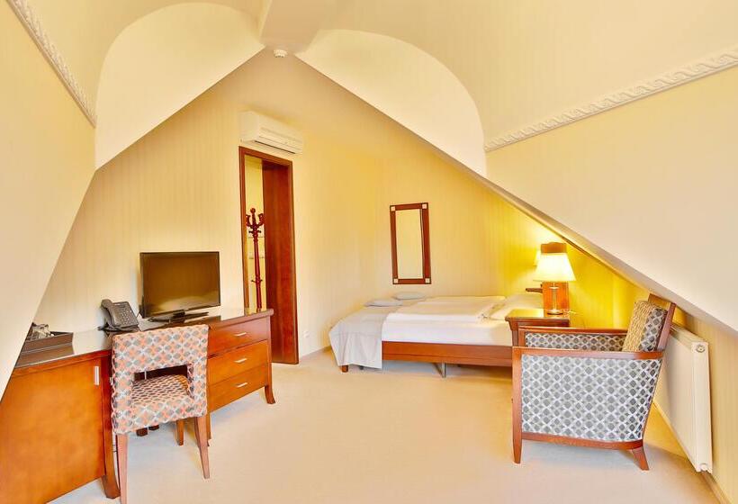 فندق Sun Palace Wellness