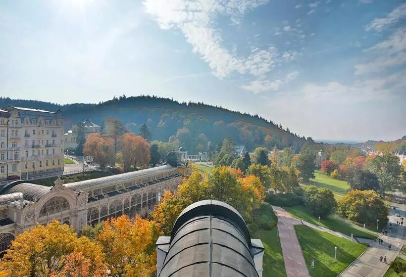 هتل Sun Palace Wellness