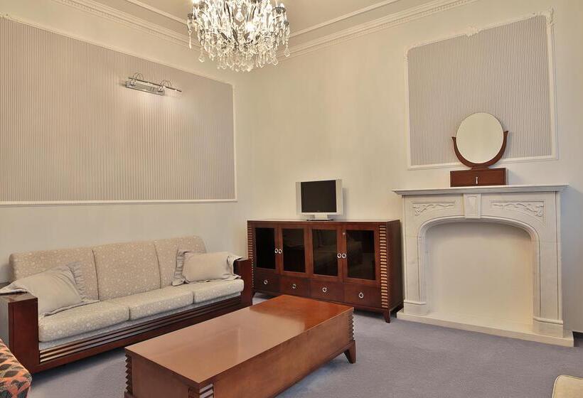 فندق Sun Palace Wellness