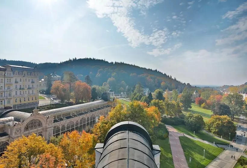 هتل Sun Palace Wellness