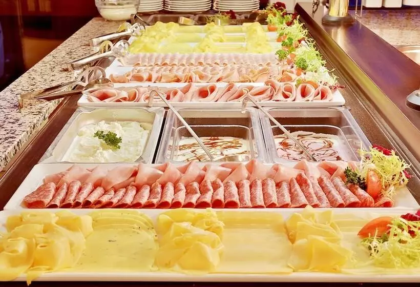 هتل Sun Palace Wellness