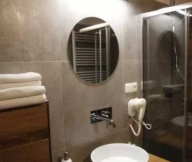 هتل Svambersky Dum