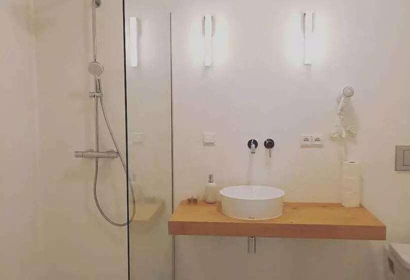 هتل Svambersky Dum