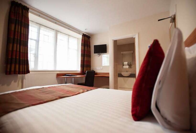 호텔 The Management Centre