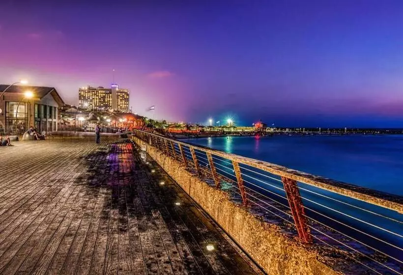 The New Port Hotel Tlv