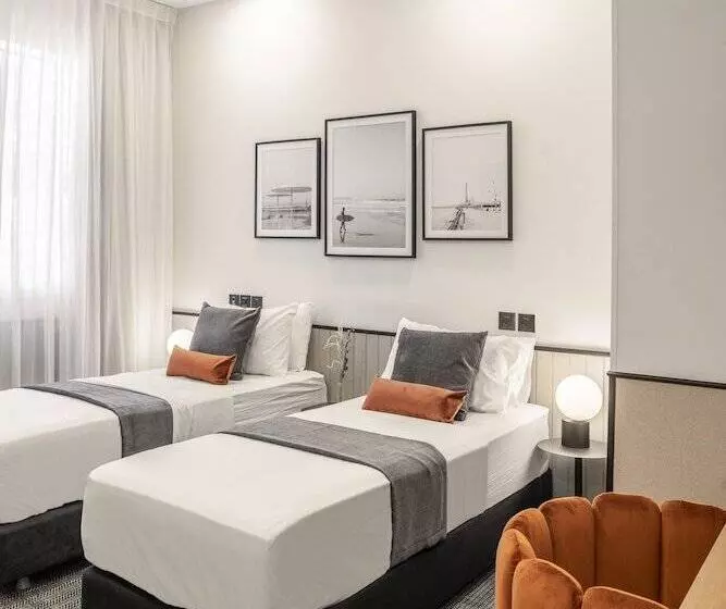 The New Port Hotel Tlv