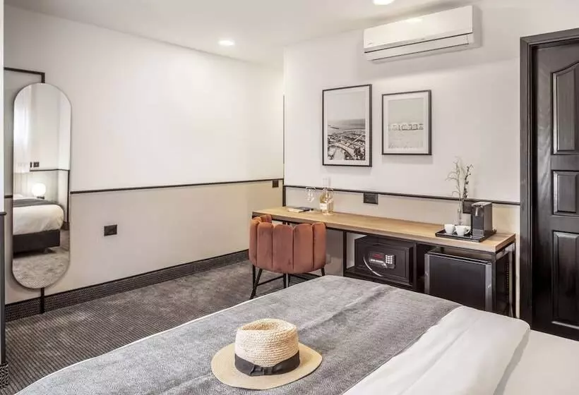 The New Port Hotel Tlv