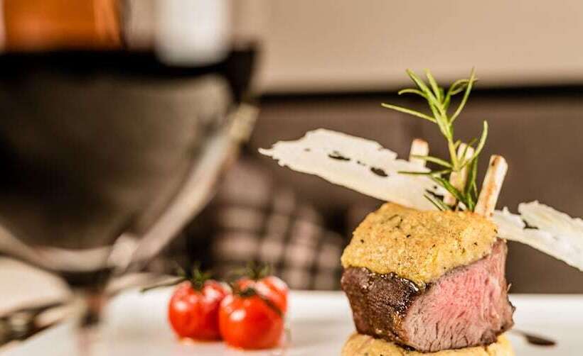 Отель Touring Dolomites