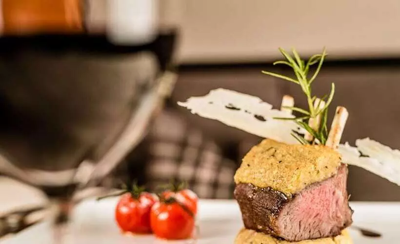 Отель Touring Dolomites