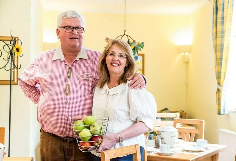 Пансион Gästehaus Am Turm