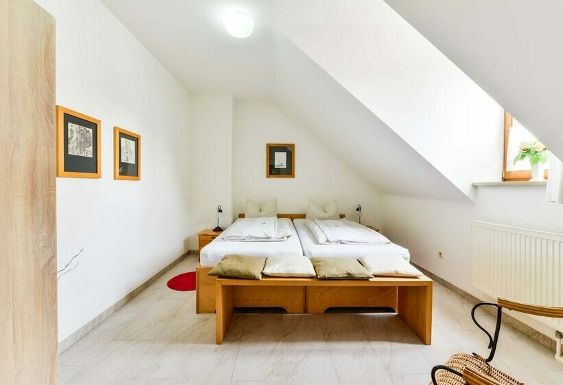 Пансион Gästehaus Am Turm