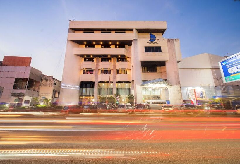 Adika Hotel Bahtera