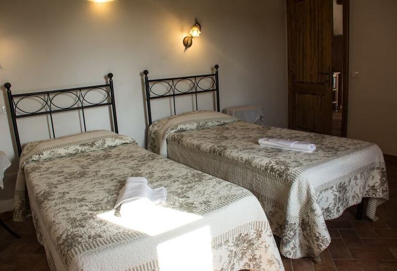 בית מלון כפרי Agriturismo San Carlo