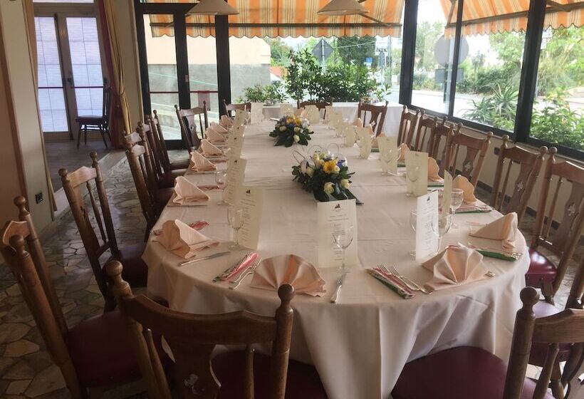 酒店 Bobby Executive