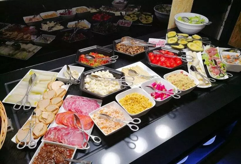 Brit Hotel Montpellier Euromédecine