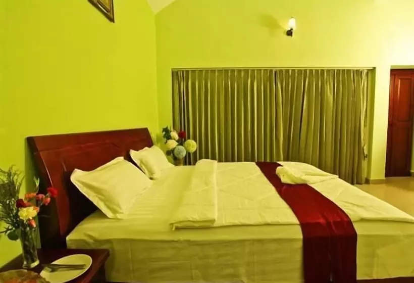 Hotelli Cliff Resort
