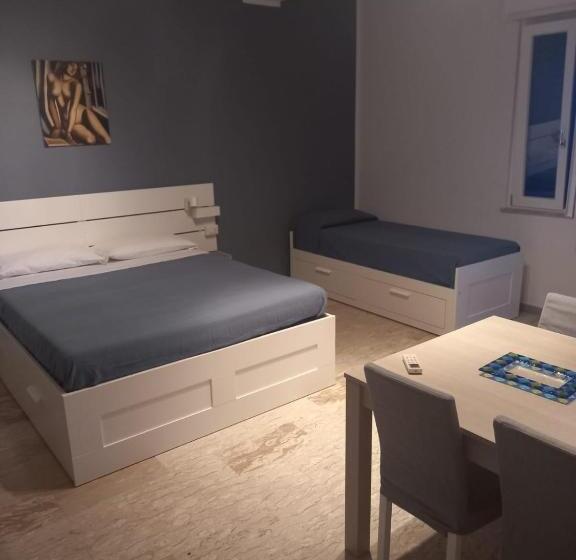 Отель La Casa Di Tina