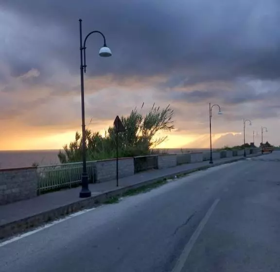 בית מלון כפרי La Casa Di Tina