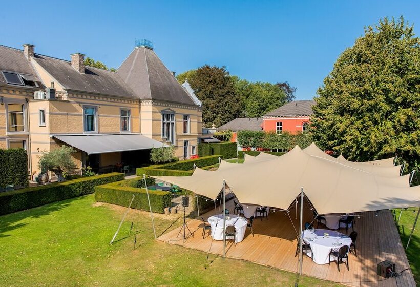 בית מלון כפרי Landgoed Kasteel De Hoogenweerth