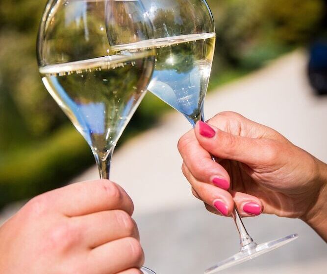 בית מלון כפרי Landgoed Kasteel De Hoogenweerth