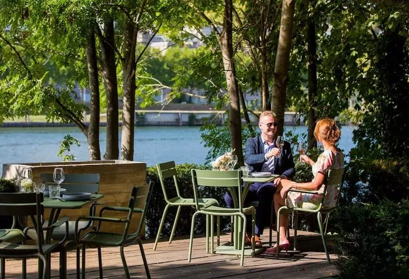 Hotel Landgoed Kasteel De Hoogenweerth
